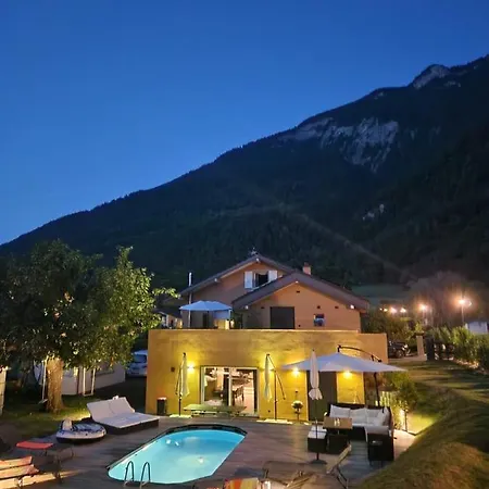 Moderne Avec Terrasse Et Piscine A Chatel Sur