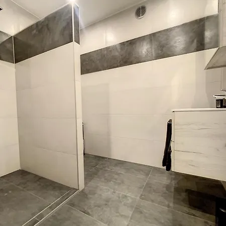Apartman Moderne Avec Terrasse Et Piscine A Chatel Sur Bex