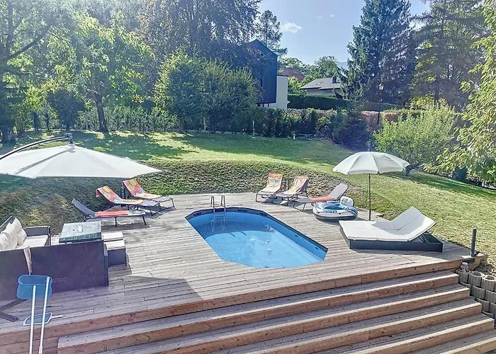 Moderne Avec Terrasse Et Piscine A Chatel Sur *