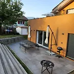 アパート Moderne Avec Terrasse Et Piscine A Chatel Sur *